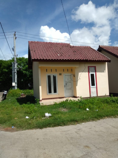 foto contoh rumah perumahan PESANGGARAN INDAH