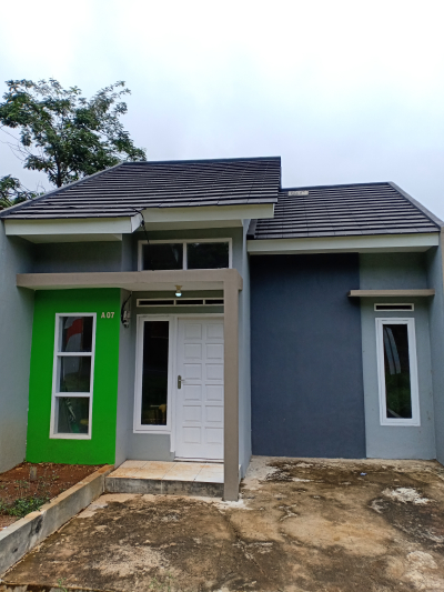 foto contoh rumah perumahan Bumi Utama Wijaya