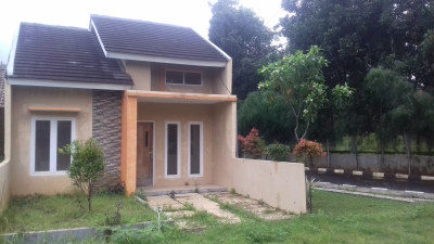 foto contoh rumah perumahan Pesona Beber Regency