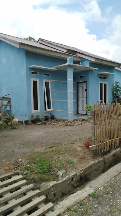 foto contoh rumah perumahan GRAHA MANDIRI