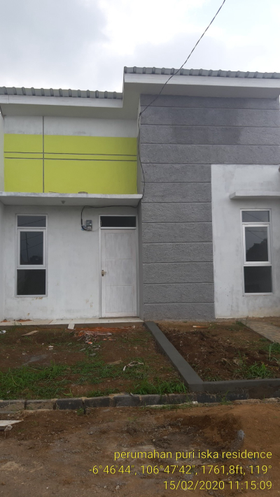 foto contoh rumah perumahan Puri iska residence
