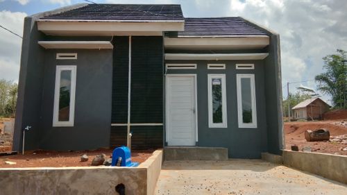 foto contoh rumah perumahan BAGUS DIPA REGENCY
