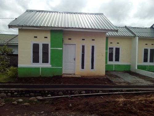 foto contoh rumah perumahan KOTA HIJAU ZARINDAH
