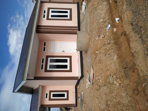 foto contoh rumah perumahan GRIYA LAKSITA 3