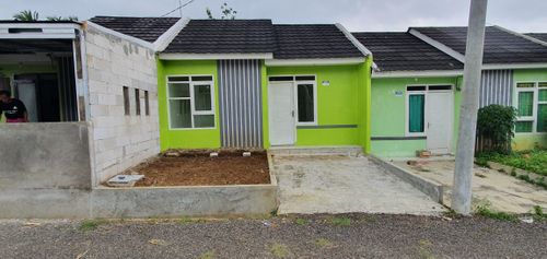 foto contoh rumah perumahan NAGRAK RAHESTHA