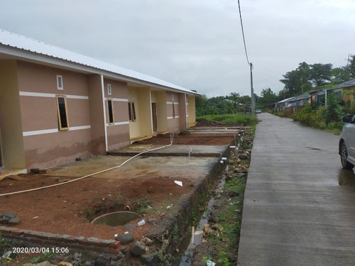 foto contoh rumah perumahan Puri Carangki