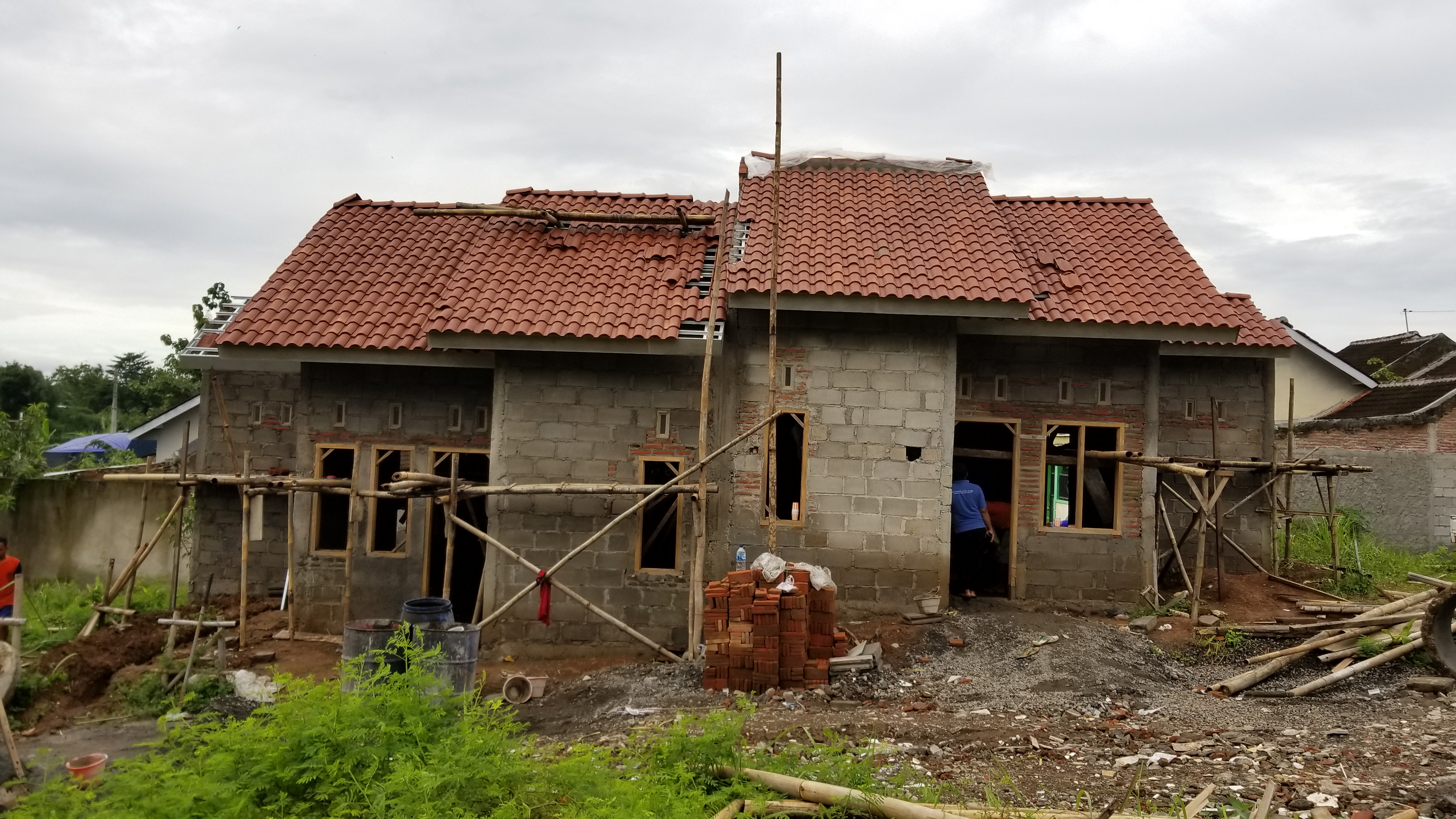 foto contoh rumah perumahan PERUMAHAN BERLIAN MANGGUNG