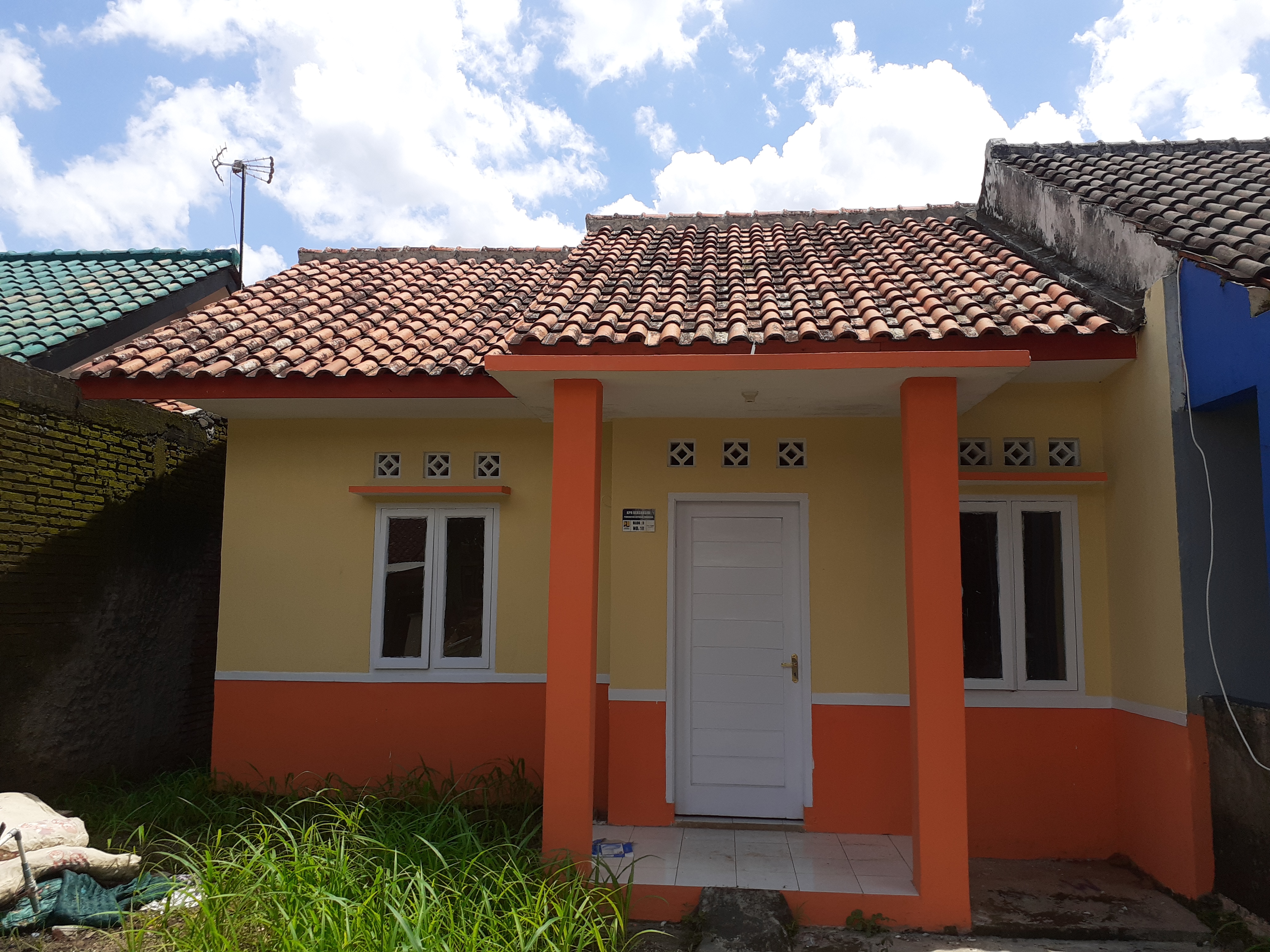 foto contoh rumah perumahan Rancamaya Estate