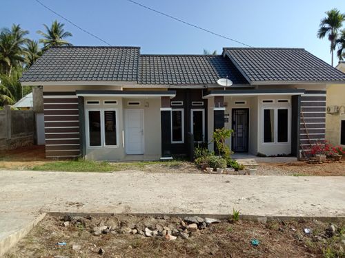 foto contoh rumah perumahan Tanjung Village