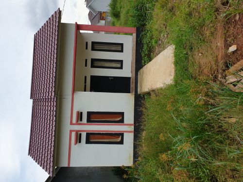 foto contoh rumah perumahan Pesona Khayangan 2
