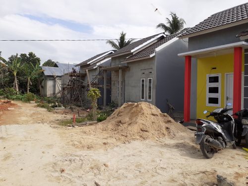 foto contoh rumah perumahan PESONA ALDENIA 2