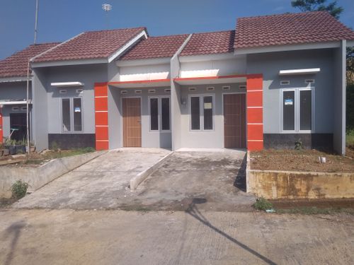 foto contoh rumah perumahan BUKIT PRINGSARI