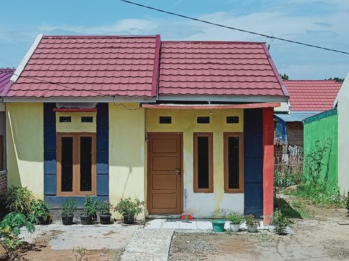 foto contoh rumah perumahan Umreha residence