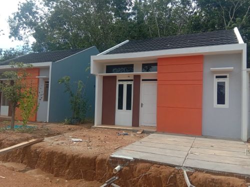 foto contoh rumah perumahan RATU RESIDENCE 