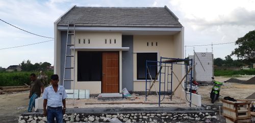 foto contoh rumah perumahan D'Besel Regency