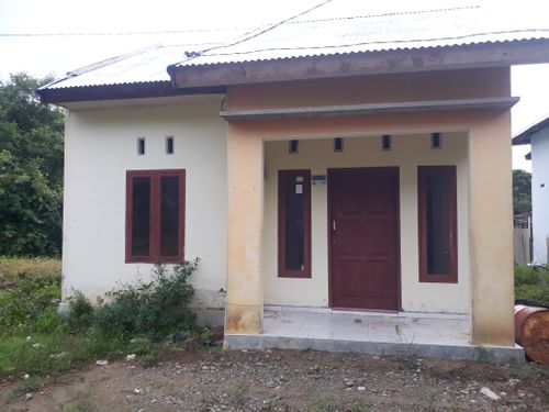 foto contoh rumah perumahan Griya altira permai IV