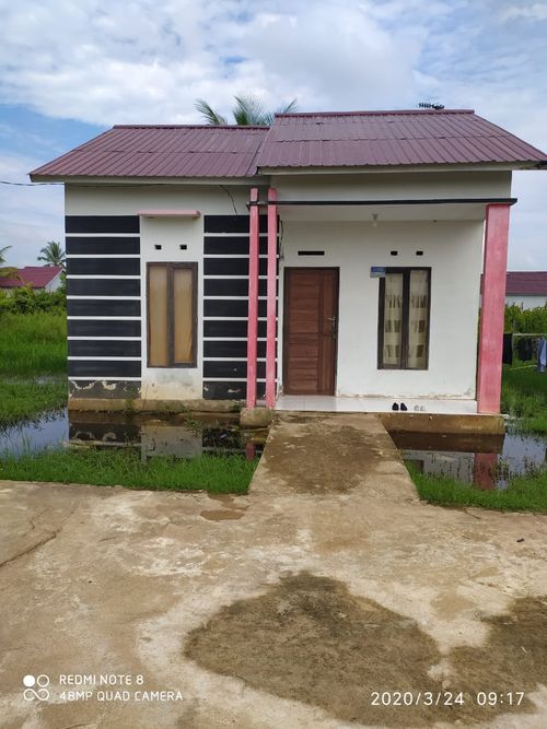 foto contoh rumah perumahan Mega Griya