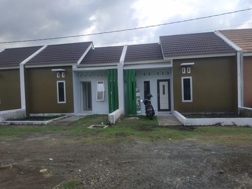 foto contoh rumah perumahan Griya Pajarakan