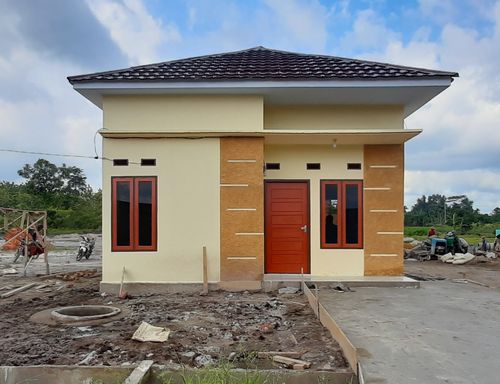 foto contoh rumah perumahan YUMNNA GRIYA INDAH 1