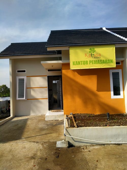 foto contoh rumah perumahan KAHISA REGENCY