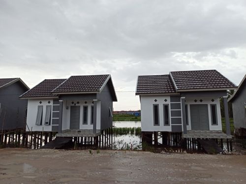 foto contoh rumah perumahan Bumi wahyu utama 14