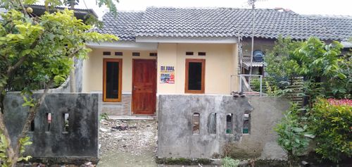 foto contoh rumah perumahan MEGA RESIDENCE 1