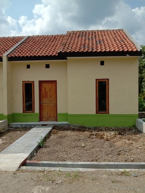 foto contoh rumah perumahan Dunia Kartika