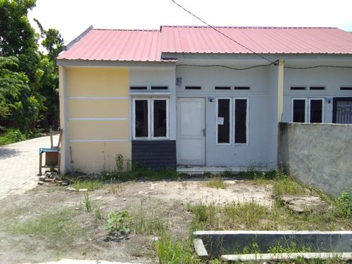 foto contoh rumah perumahan GRAND MAHOGANY RESIDENCE
