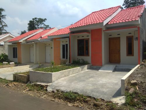 foto contoh rumah perumahan Karangnongko Kencana