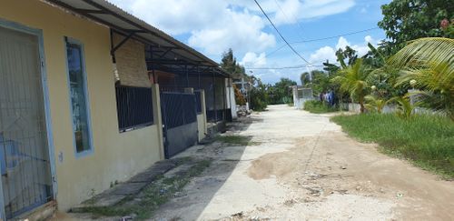 foto contoh rumah perumahan Baruga Regency