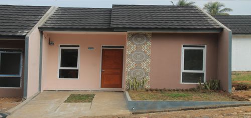foto contoh rumah perumahan Benteng Royal Residence