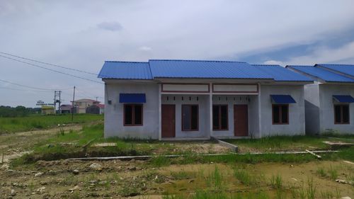 foto contoh rumah perumahan PURI INDAH MARENDAL