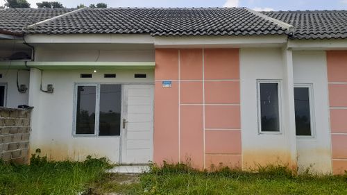 foto contoh rumah perumahan GRIYA ELOK CISEENG