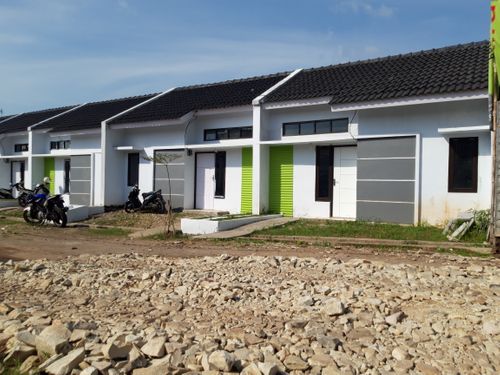 foto contoh rumah perumahan Citra Pesona Kaliwadas