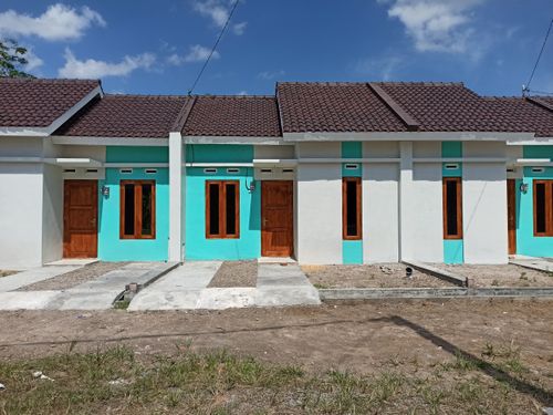 foto contoh rumah perumahan Griya Amanah Kwarasan 1