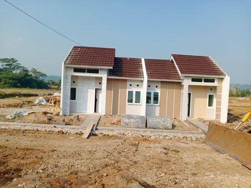 foto contoh rumah perumahan GRAND PANGHEGAR RESIDENCE