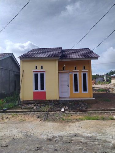 foto contoh rumah perumahan pelita sari residence