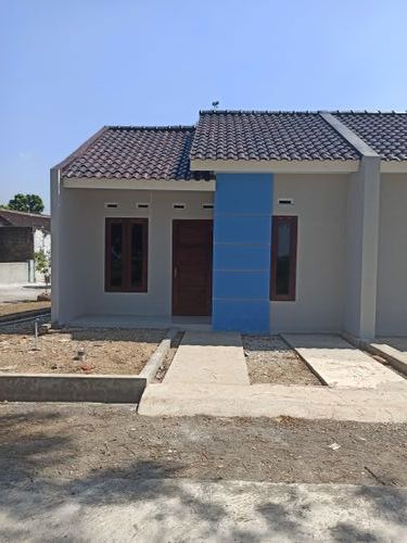 foto contoh rumah perumahan Griya Amanah Kwarasan 2