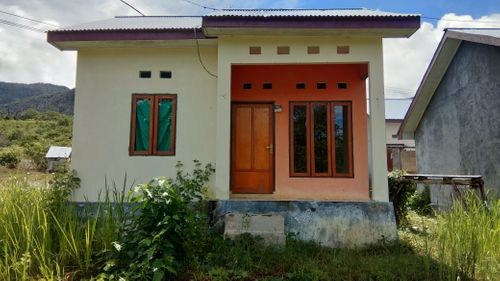 foto contoh rumah perumahan Pesona Indah