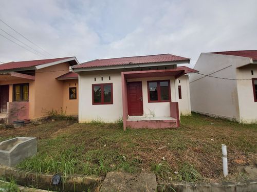 foto contoh rumah perumahan Graha Timur Raya