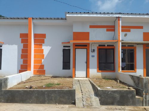 foto contoh rumah perumahan Simpenan Residence
