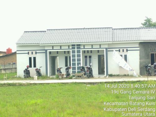foto contoh rumah perumahan RUMAH PONDOK CEMARA