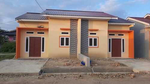 foto contoh rumah perumahan Yoshie Dyfa Land