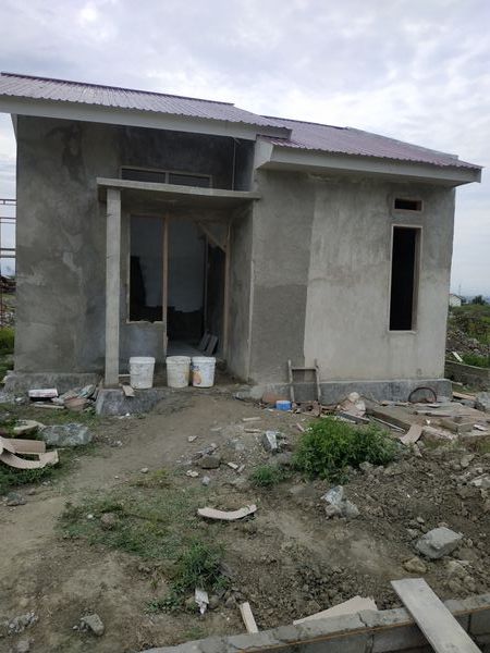 foto contoh rumah perumahan Perumahan Berlian