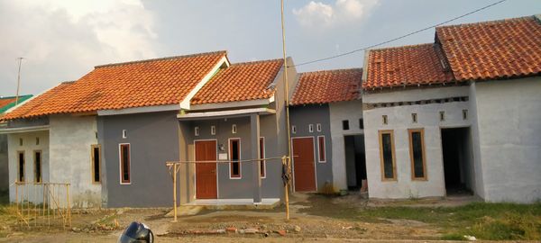 foto contoh rumah perumahan GUMAYUN ASRI DUA