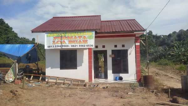 foto contoh rumah perumahan PERMATA LOA BUAH