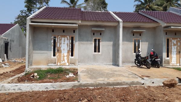 foto contoh rumah perumahan GRAND ESHA RESIDENCE 2