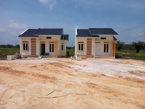 foto contoh rumah perumahan Cantika Residence