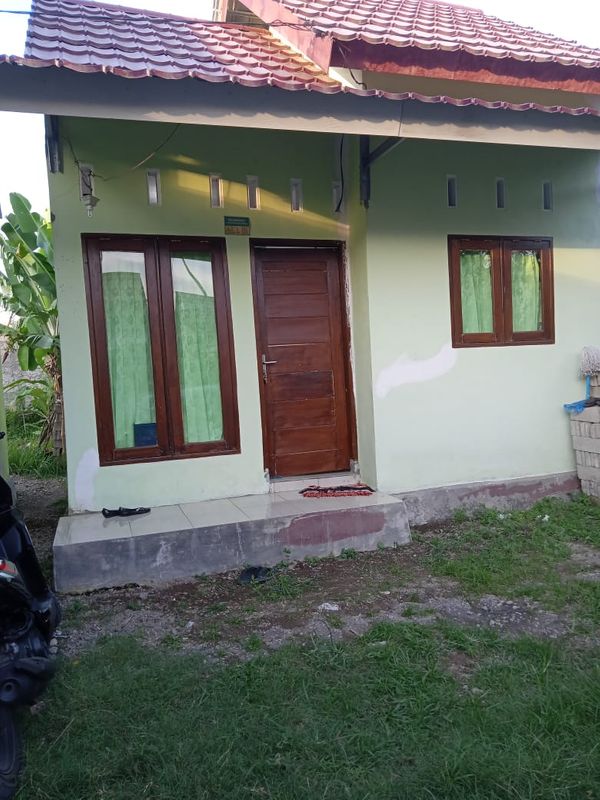 foto contoh rumah perumahan PONDOK INDAH SESELA BLOK I