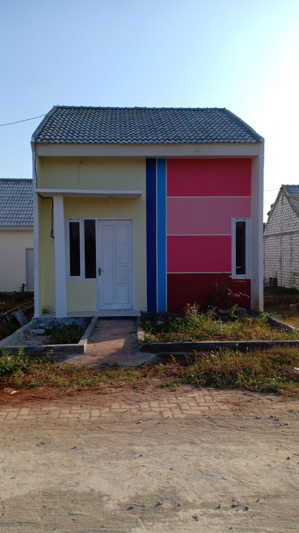 foto contoh rumah perumahan Maisons De la Propriete 2